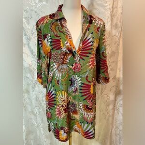 Misakia Beautiful Print on Green Long Shirt Top